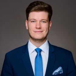 Bernhard Hienz